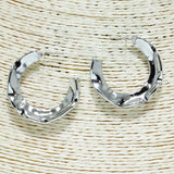 81318, HAMMERED METAL HOOP EARRING