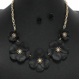 96064, MATTE FINISH FLOWER STATION NECKLACE