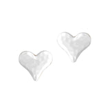 100204, HEART HAMMERED METAL STUD EARRING