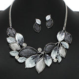 100311, LEAVES ENAMEL ACRYLIC NECKLACE