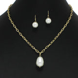 100332, FRESHWATER PEARL CHARM NECKLACE
