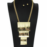 100381, CURVED RECTANGLE METAL NECKLACE