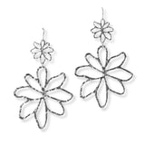 101141, HAMMERED CUTOUT FLOWER METAL DANGLE EARRING