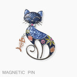 102140, CAT WITH FISH MAGNETIC PIN