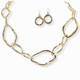 102821, HAMMERED GEOMETRIC METAL NECKLACE