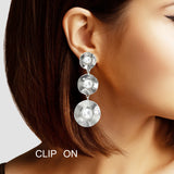 102851, ROUND PEARL ACCENT DROP DANGLE CLIP ON EARRING