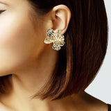 103059, HAMMERED FLOWER METAL STUD EARRING