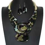 104075, GEOMETRIC GLITTER CELLULOID ACETATE NECKLACE