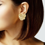 104327, FLOWER METAL STUD EARRING