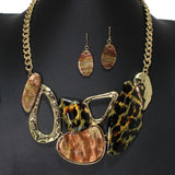 105103, GLITTER GEOMETRIC CELLULOID ACETATE NECKLACE