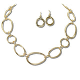 Cutout Geometric Metal Toggle Necklace - view 2