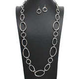 108874, CUTOUT GEOMETRIC METAL LONG TOGGLE NECKLACE