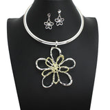 109051, CUTOUT FLOWER STATEMENT CHOKER NECKLACE
