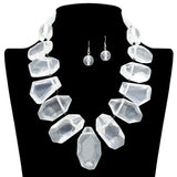 109278, CHUNKY GEOMETRIC ACRYLIC STATEMENT NECKLACE
