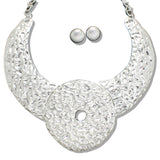 109885, CHUNKY ROUND HAMMERED STATEMENT NECKLACE