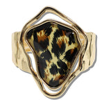 109933, ABSTRACT RESlN STONE GOLD STATEMENT STRETCH BRACELET