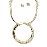 110127, BOLD OPEN CIRCLE STATEMENT NECKLACE