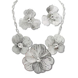 110881, FLOWER PETAL FILIGREE NECKLACE