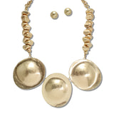 111002, CHUNKY DISC AND NUGGET STATEMENT NECKLACE