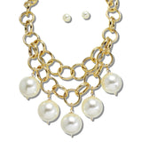 111493, CHUNKY PEARL CHARM MULTI LINK STATEMENT NECKLACE