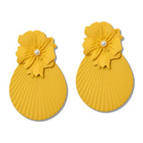 111494, OVERSIZED MATTE FLOWER STATEMENT EARRINGS