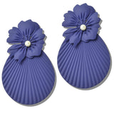 111494, OVERSIZED MATTE FLOWER STATEMENT EARRINGS