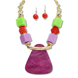 111537, GEOMETRIC RESIN CHUNKY BEADED STATEMENT NECKLACE