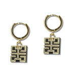 111821, GEOMETRIC GREEK KEY HUGGIE HOOP EARRINGS