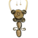 112648, WIRE WRAPPED SPIRAL MARBLED RESIN STATEMENT NECKLACE