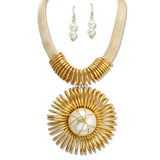 112649, PEARL SUNBURST STATEMENT PENDANT MESH COLLAR NECKLACE