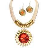 112651, CRYSTAL SUNBURST PENDANT RIBBED MESH COLLAR NECKLACE