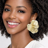 112853, TEXTURED METALLIC WIRE FILIGREE FLOWER STATEMENT EARRINGS