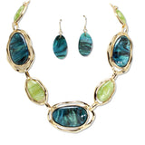112875, GEOMETRIC MARBLED RESIN STATEMENT NECKLACE