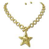 113389, WATER RESISTANT 24K GOLD TONE HAMMERED STAR PENDANT TOGGLE NECKLACE
