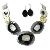 113680, RESIN OVAL BIB STATEMENT NECKLACE