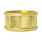 113699, 24K GOLD TONE WATER RESISTANT HAMMERED WIDE STRETCH BRACELET