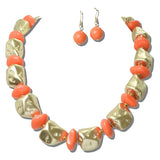 113780, SCULPTED HAMMERED METALLIC NUGGET AND RESIN NECKLACE