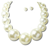 113792, GRADUATED CHUNKY PEARL NECKLACE