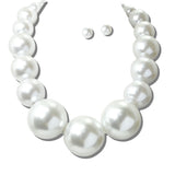 113792, GRADUATED CHUNKY PEARL NECKLACE