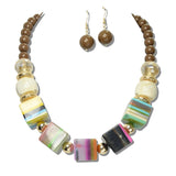 113834, STRIPED RESIN CUBE AND MIXED BEAD STATEMENT NECKLACE
