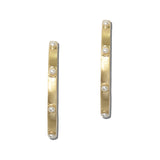 EW3543GD_WT 20 · Pearl Station Metal Hoop Earrings – Gold