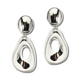 Oversized Sculptural Cutout Teardrop Earrings – Silver · JE11052R_JK 2