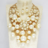 86042, CHUNKY PEARL CLUSTER NECKLACE