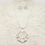 Seashell with Crystal Beads Pendant Necklace