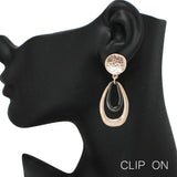90361, GEOMETRIC HAMMERED ACCENT METAL CLIP ON EARRING