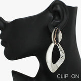 90551, GEOMETRIC METAL CLIP ON EARRING
