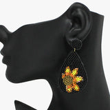 91097, FLOWER ACCENT TEARDROP SEED BEADED EARRING