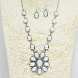 Western Concho Pearl Necklace