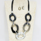 91540, GEOMETRIC CELLULOID ACETATE NECKLACE