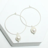 91736, FRESHWATER PEARL ACCENT ROUND HOOP EARRING
